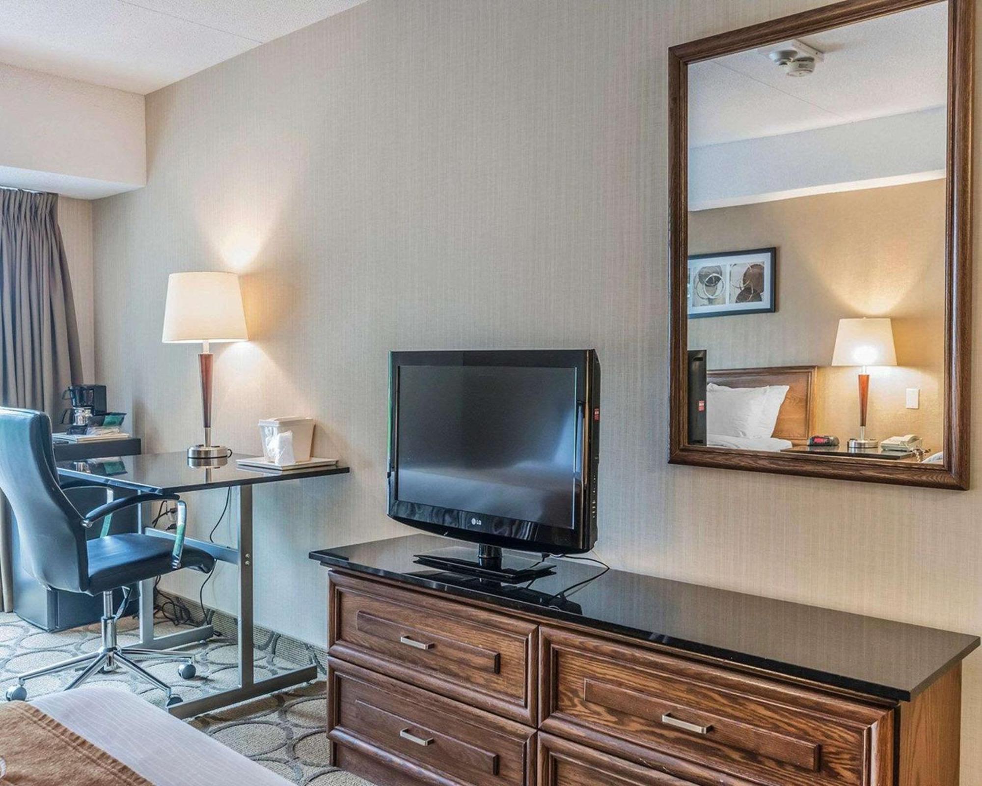 Comfort Inn Drummondville Zewnętrze zdjęcie