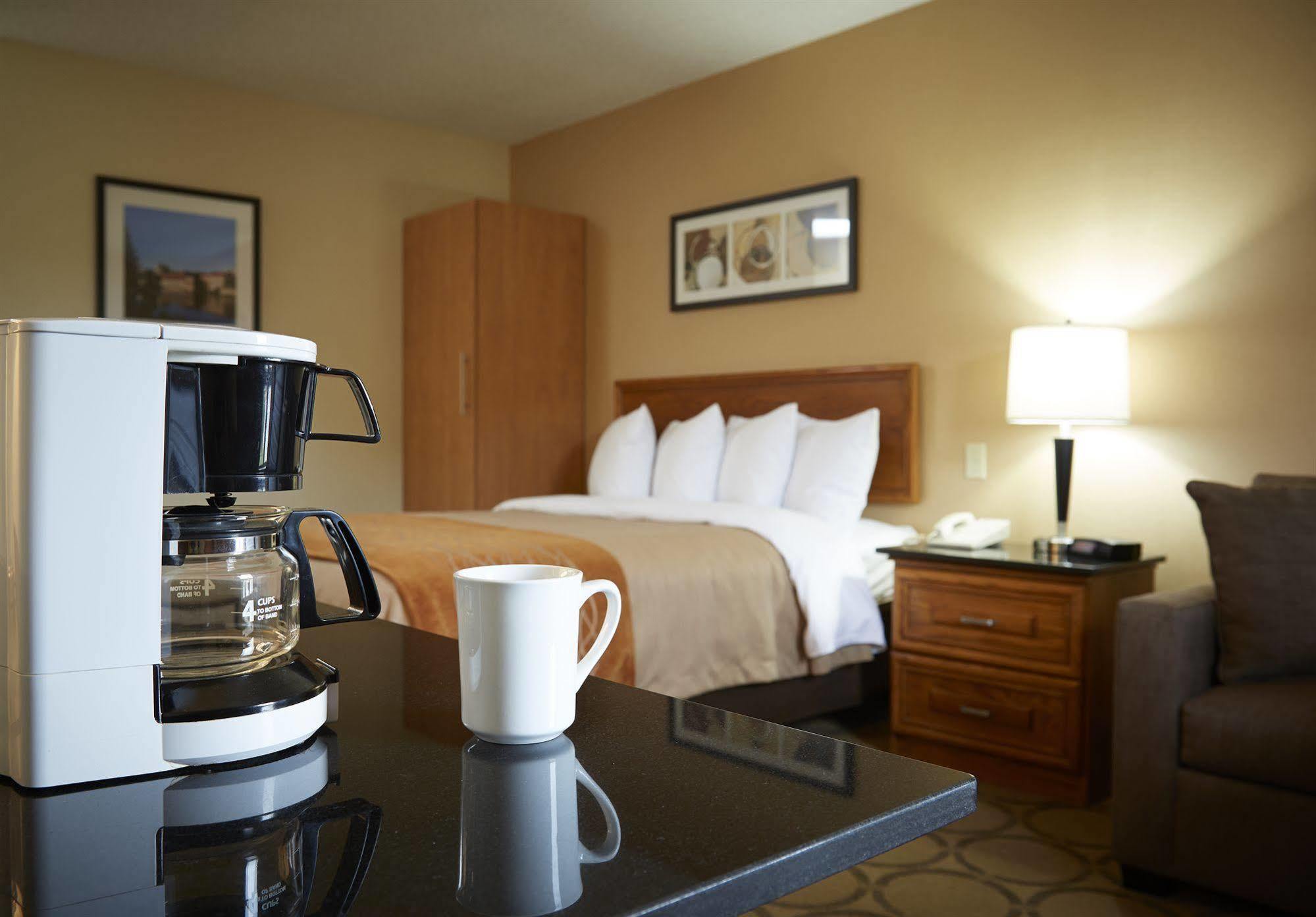 Comfort Inn Drummondville Zewnętrze zdjęcie